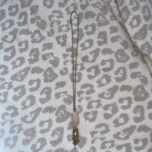 KENDRA SCOTT LONG PENDANT NECKLACE